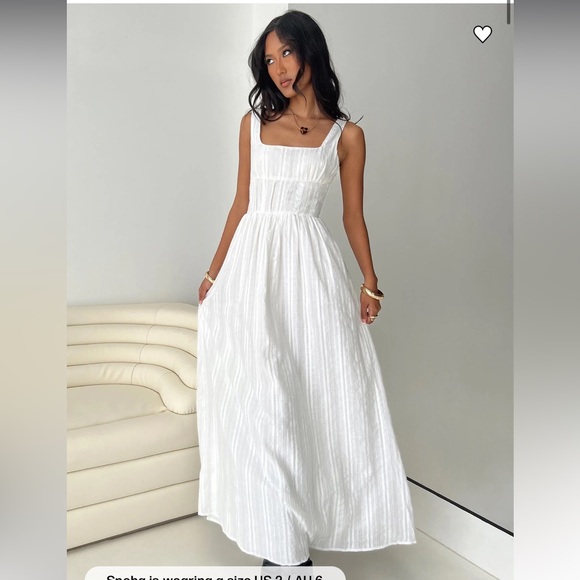 Princess Polly Dresses & Skirts - NWOT Lorinda Maxi Dress White